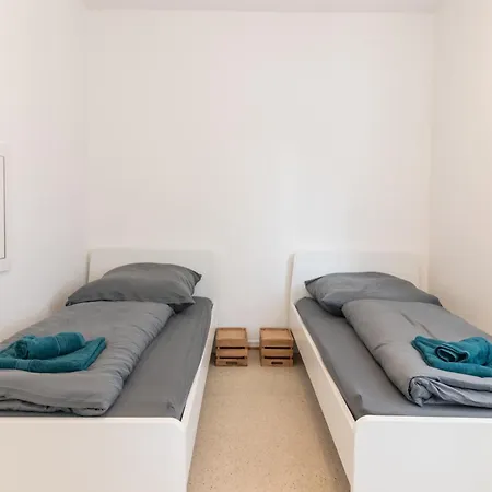 Monteurwohnung I 6 Personen I 3 Schlafzimmer * Darmstadt