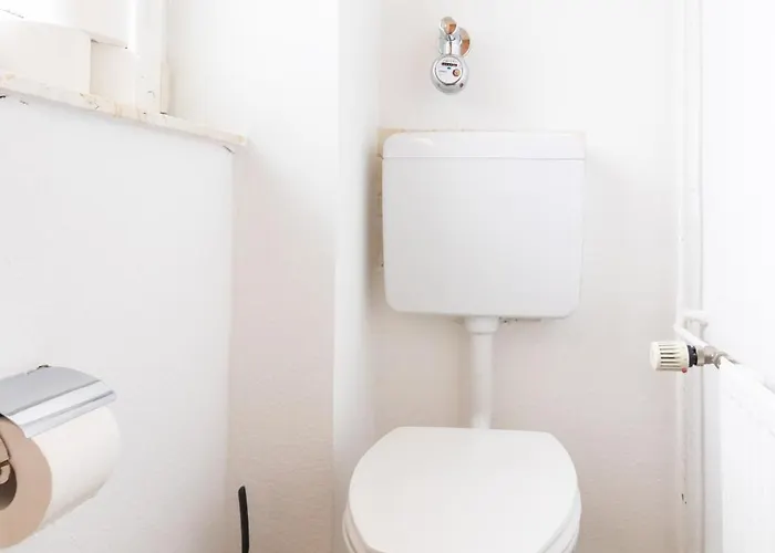 Monteurwohnung I 6 Personen I 3 Schlafzimmer * Darmstadt