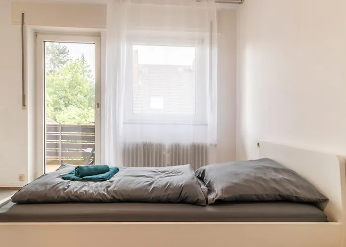 Monteurwohnung I 6 Personen I 3 Schlafzimmer Darmstadt