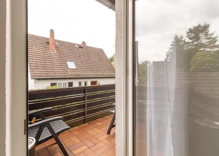 Monteurwohnung I 6 Personen I 3 Schlafzimmer Apartmán *